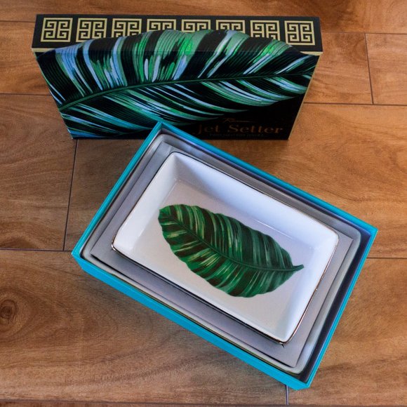 🆕GORGEOUS! 2 Rosanne nesting dishes RETAIL $78 - Picture 2 of 6